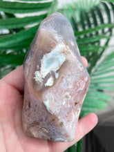 Load image into Gallery viewer, Flower Agate Flame
